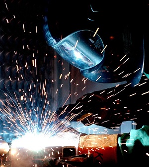 Survey reveals skills shortages hold back South West England manufacturers